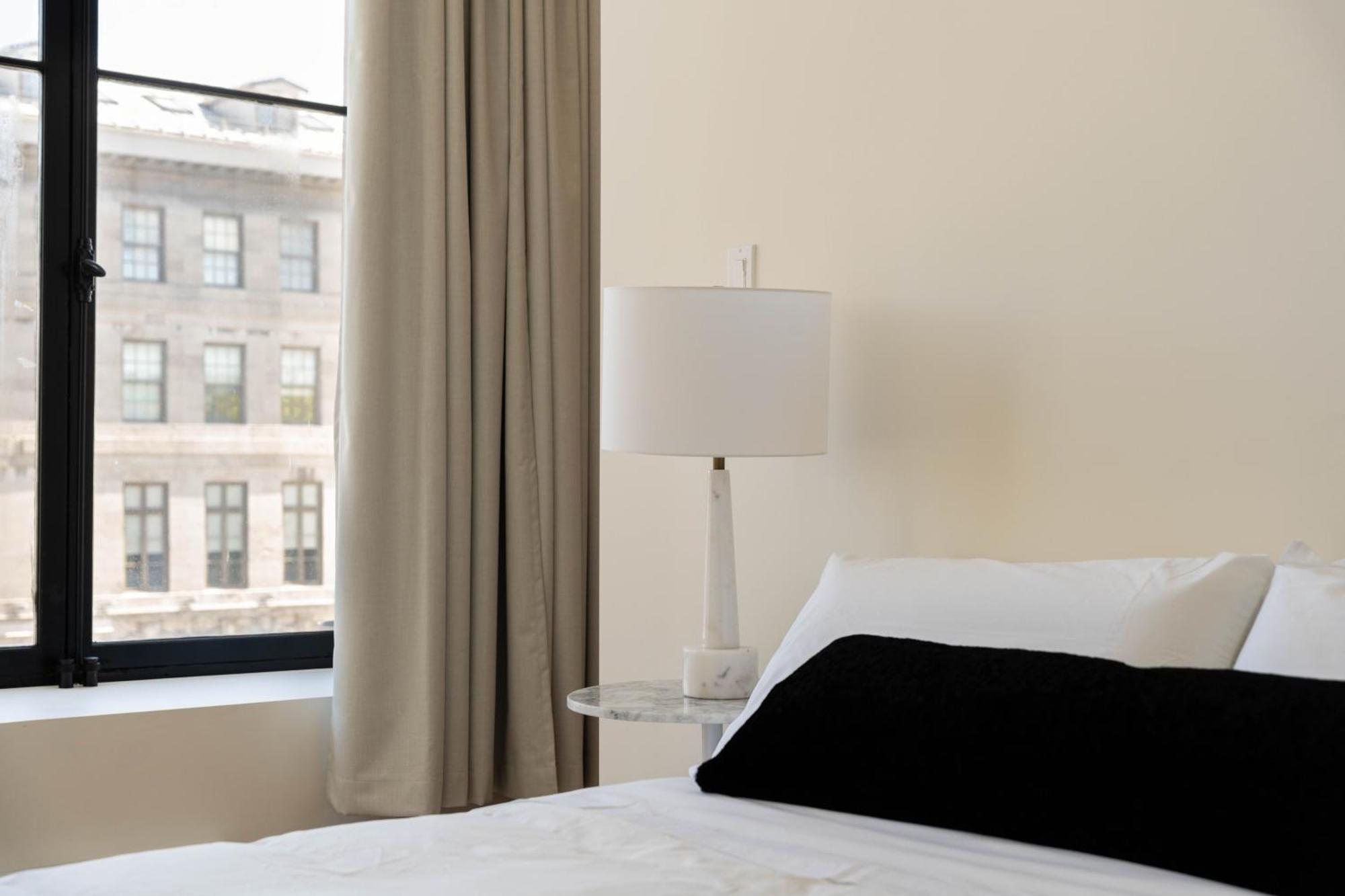 Maison Place Jacques-Cartier By Luxury In Transit Montréal Exterior foto